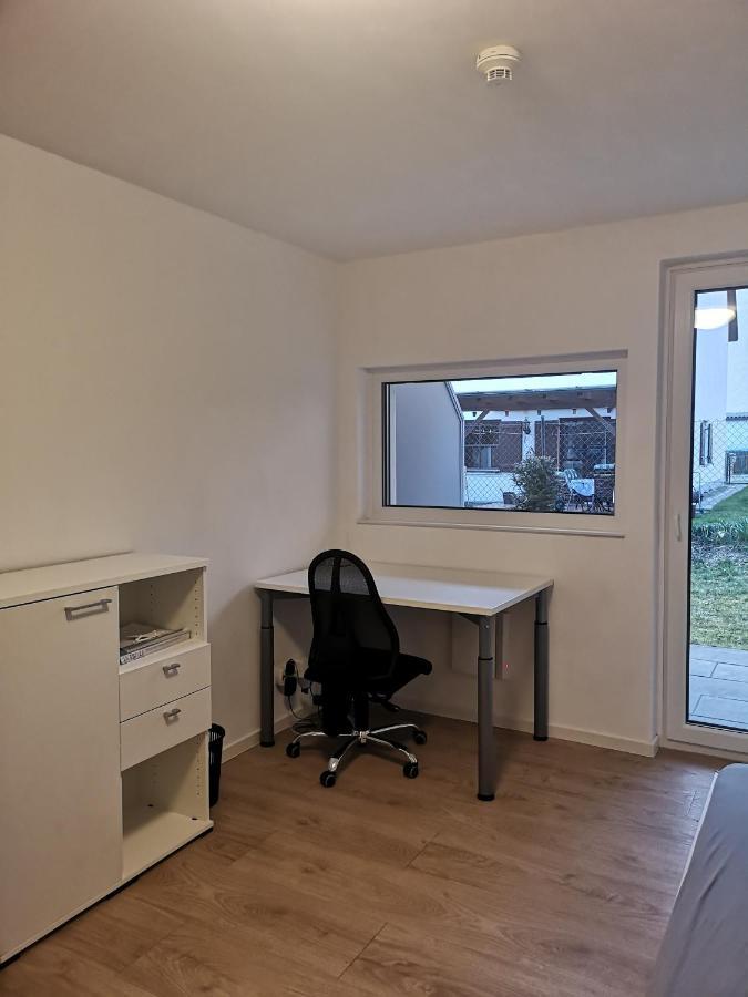 Apartamento Beautiful Flat, Near Westpark & Hostpital, Easy Parking Ingolstadt Exterior foto